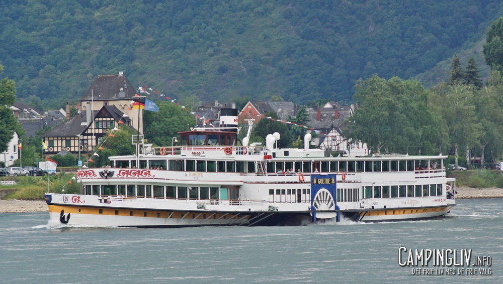 Tourboat_Goethe_Rhein_River